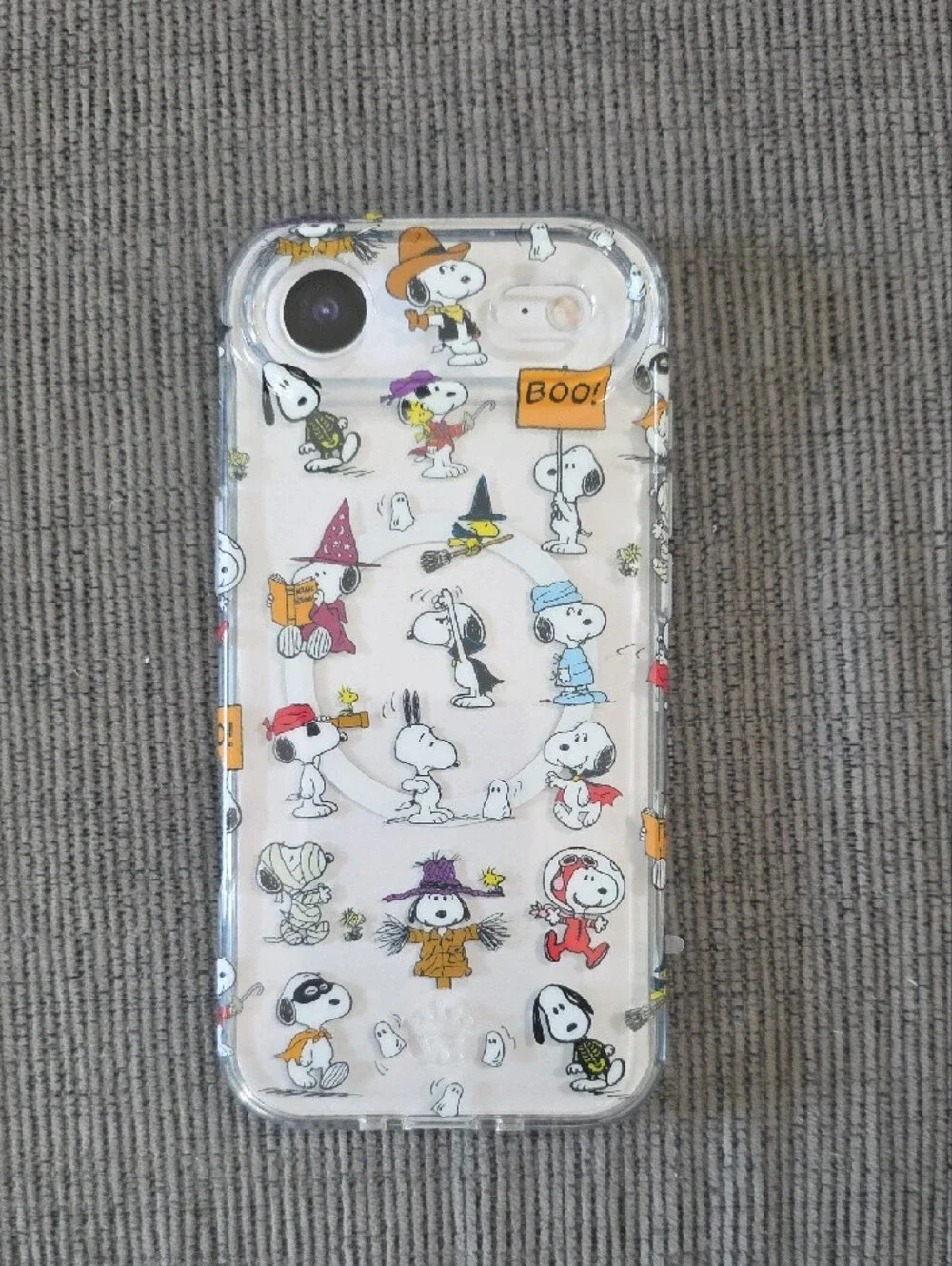 Peanuts × Velvet Caviar Halloween Themed iPhone Phone Case, New.